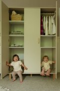szafa_trzydrzwiowa_laura_szampan_sklep_dwa_niedźwiadki (5).jpg